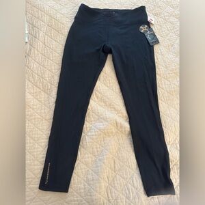 Black Copper Infused Leggings by Tommie Copper Size Medium